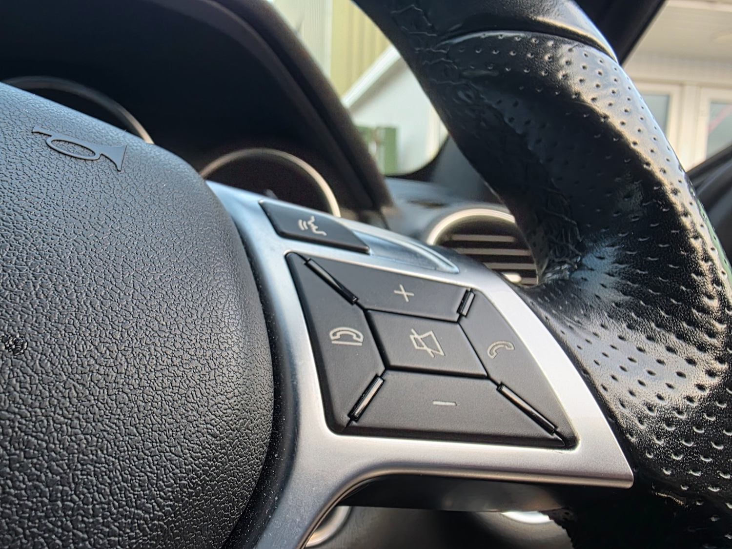 Used Mercedes-Benz C Class 2015 for sale - 76407245: Photo 33