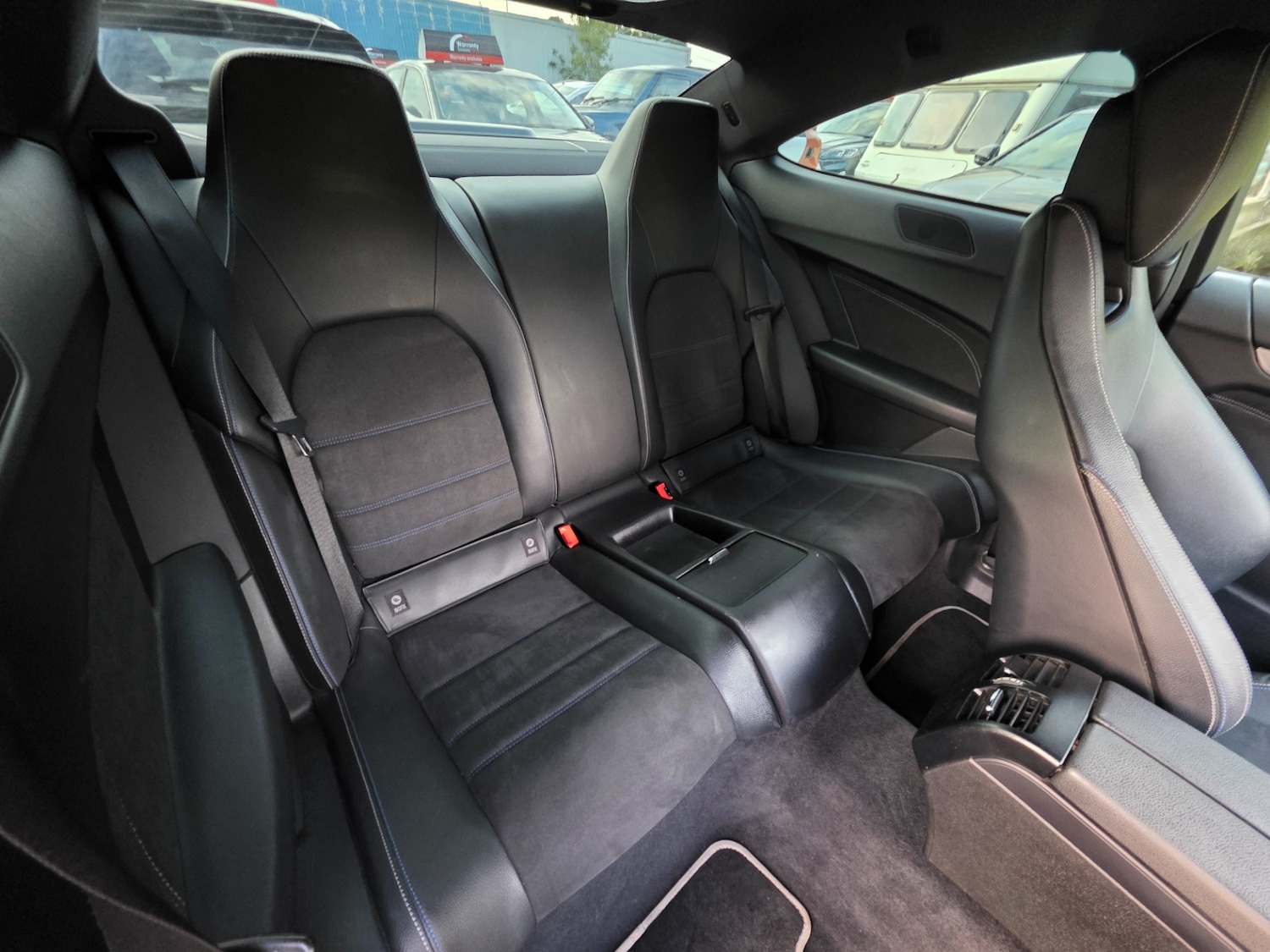 Used Mercedes-Benz C Class 2015 for sale - 76407245: Photo 35