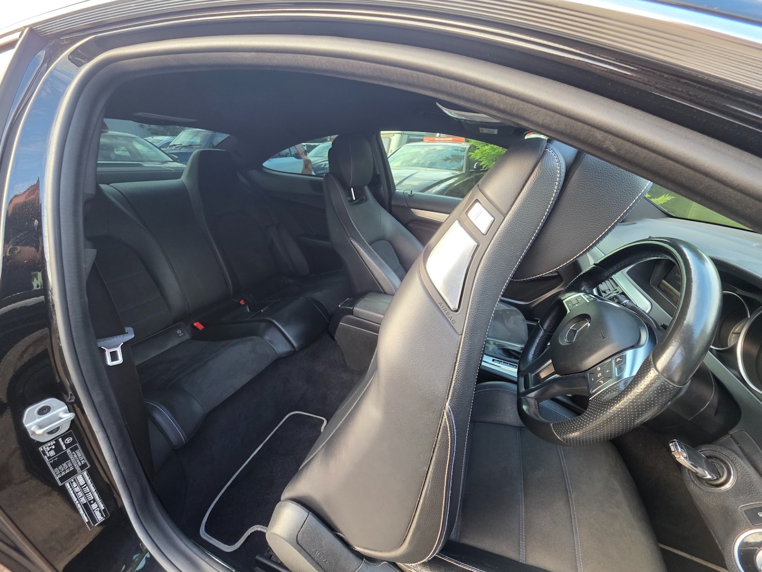 Used Mercedes-Benz C Class 2015 for sale - 76407245: Photo 36