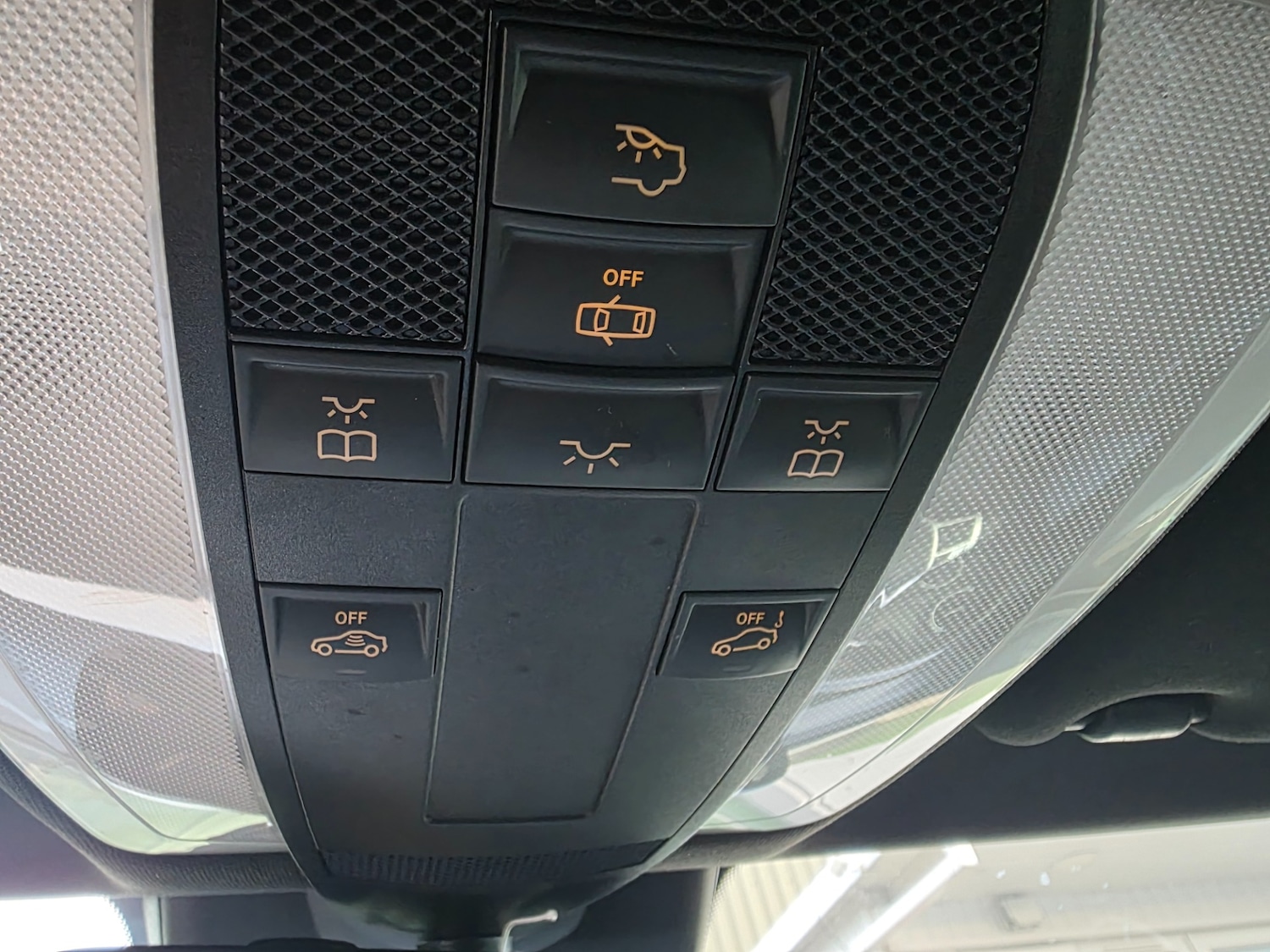 Used Mercedes-Benz C Class 2015 for sale - 76407245: Photo 49