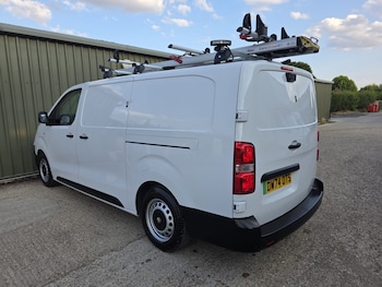 Used Vauxhall Vivaro 2025 for sale - 79244254: Photo