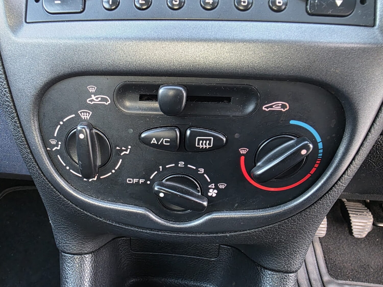 Used Peugeot 206 2005 for sale - 78107029: Photo 10