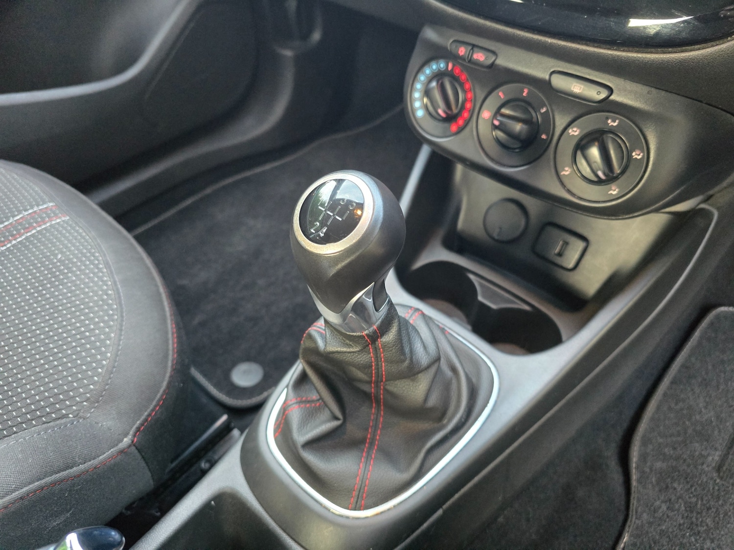 Used Vauxhall Corsa 2018 for sale - 75994709: Photo 4