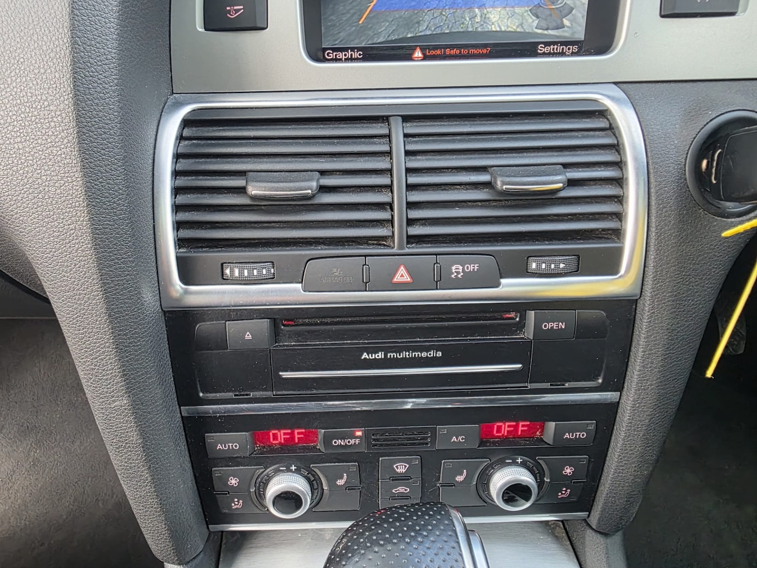 Used Audi Q7 2014 for sale - 77579616: Photo 22