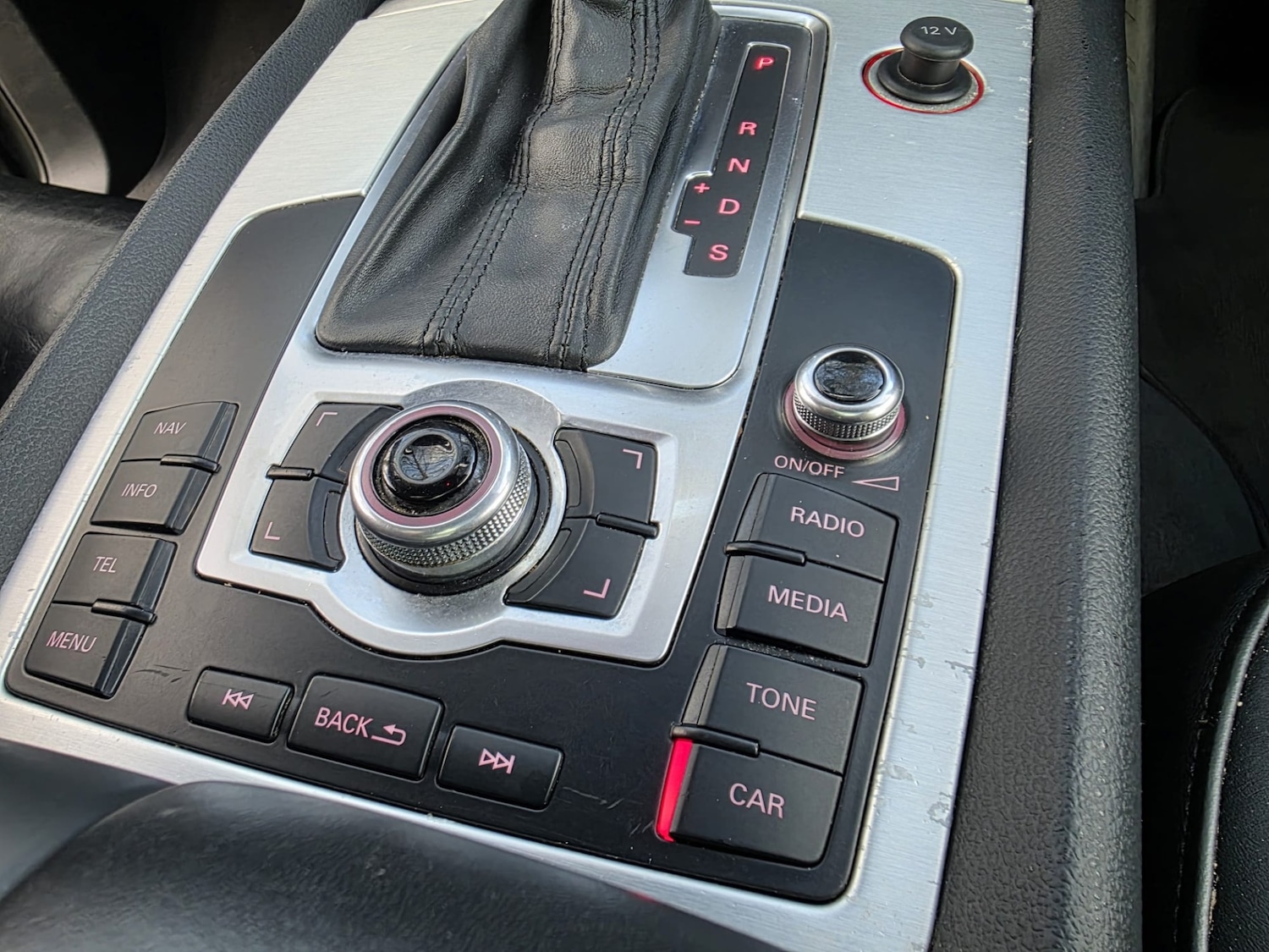 Used Audi Q7 2014 for sale - 77579616: Photo 27