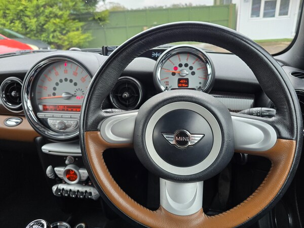 Used MINI Hatch 2010 for sale - 73606210: Photo 16