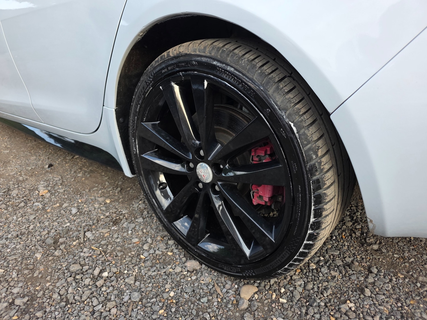 Used Jaguar XE 2015 for sale - 76407329: Photo 15