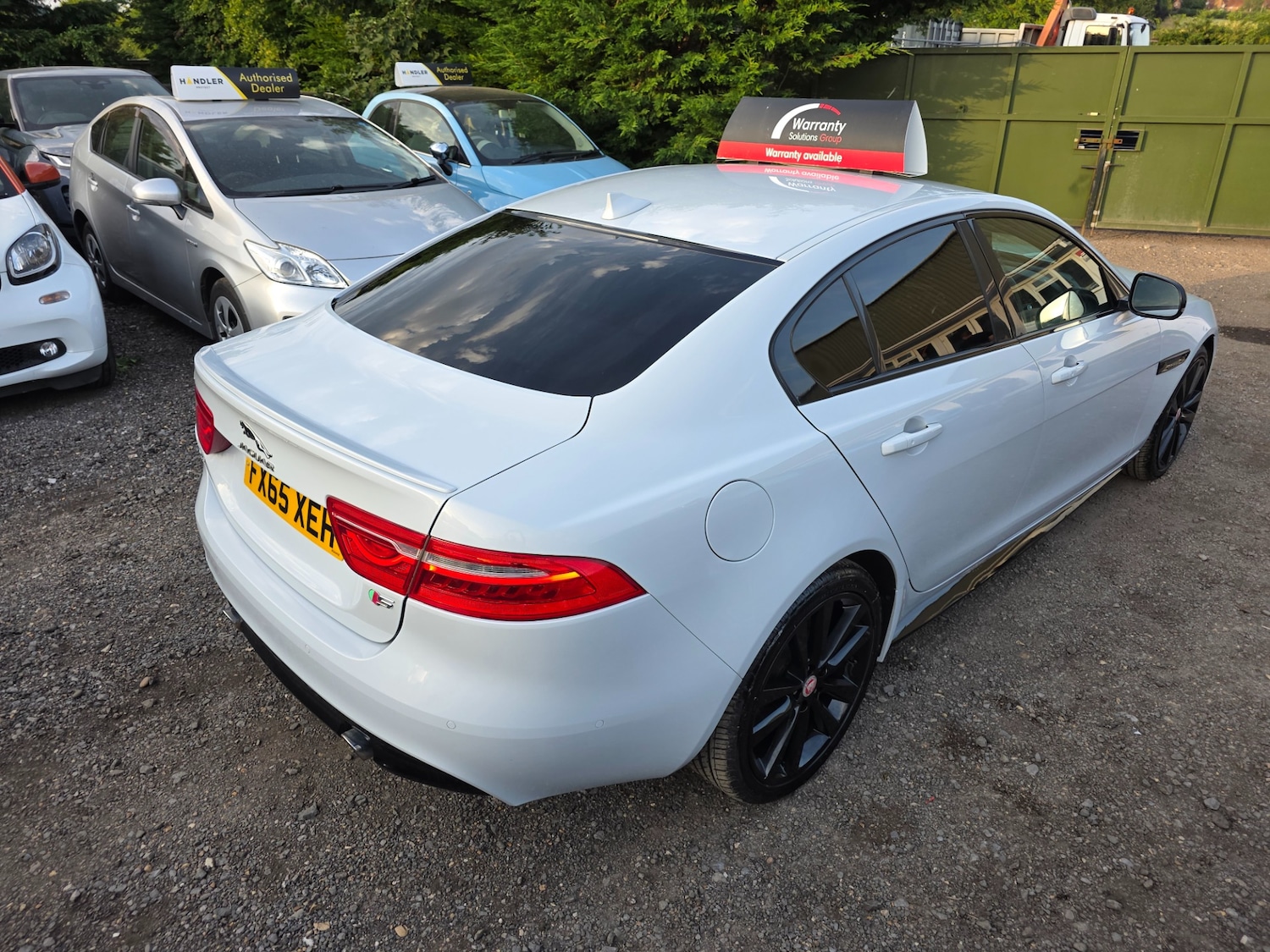 Used Jaguar XE 2015 for sale - 76407329: Photo 26