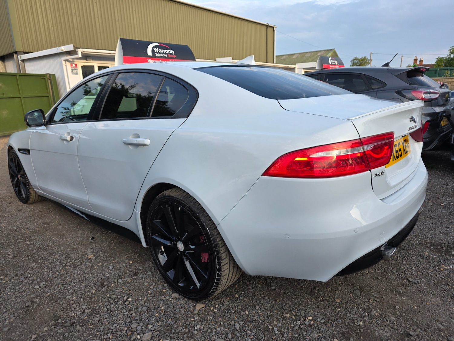 Used Jaguar XE 2015 for sale - 76407329: Photo 29