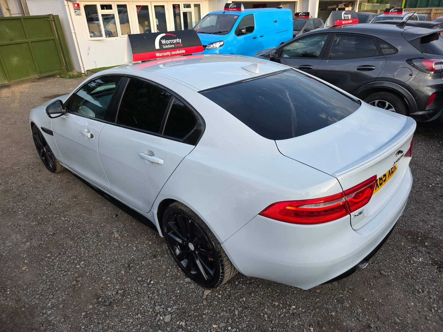 Used Jaguar XE 2015 for sale - 76407329: Photo 30