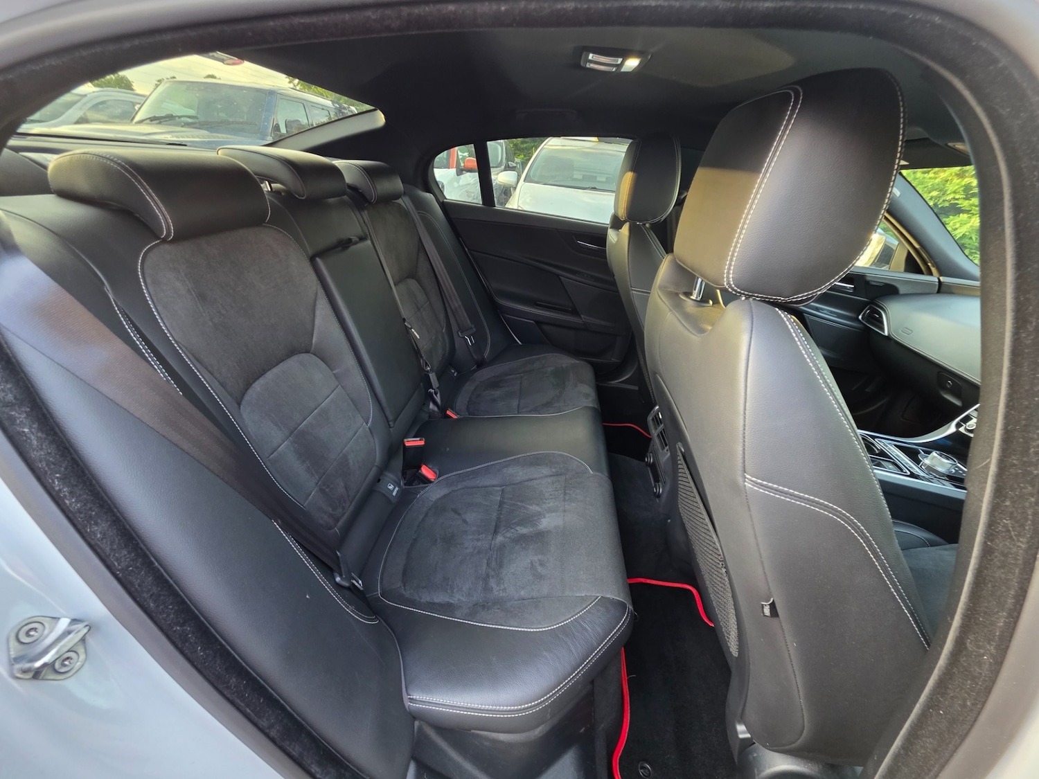 Used Jaguar XE 2015 for sale - 76407329: Photo 47