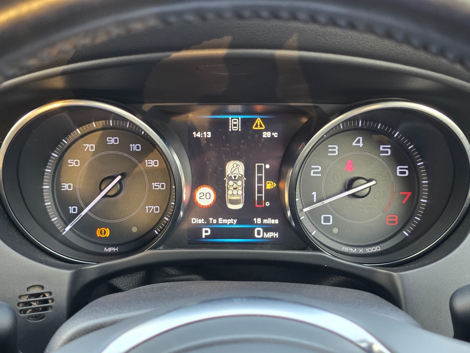 Used Jaguar XE 2015 for sale - 76407329: Photo 55