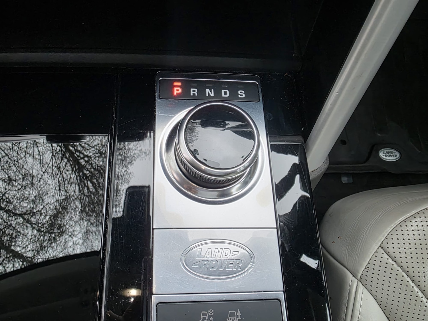 Used Land Rover Discovery 2017 for sale - 77432550: Photo 23