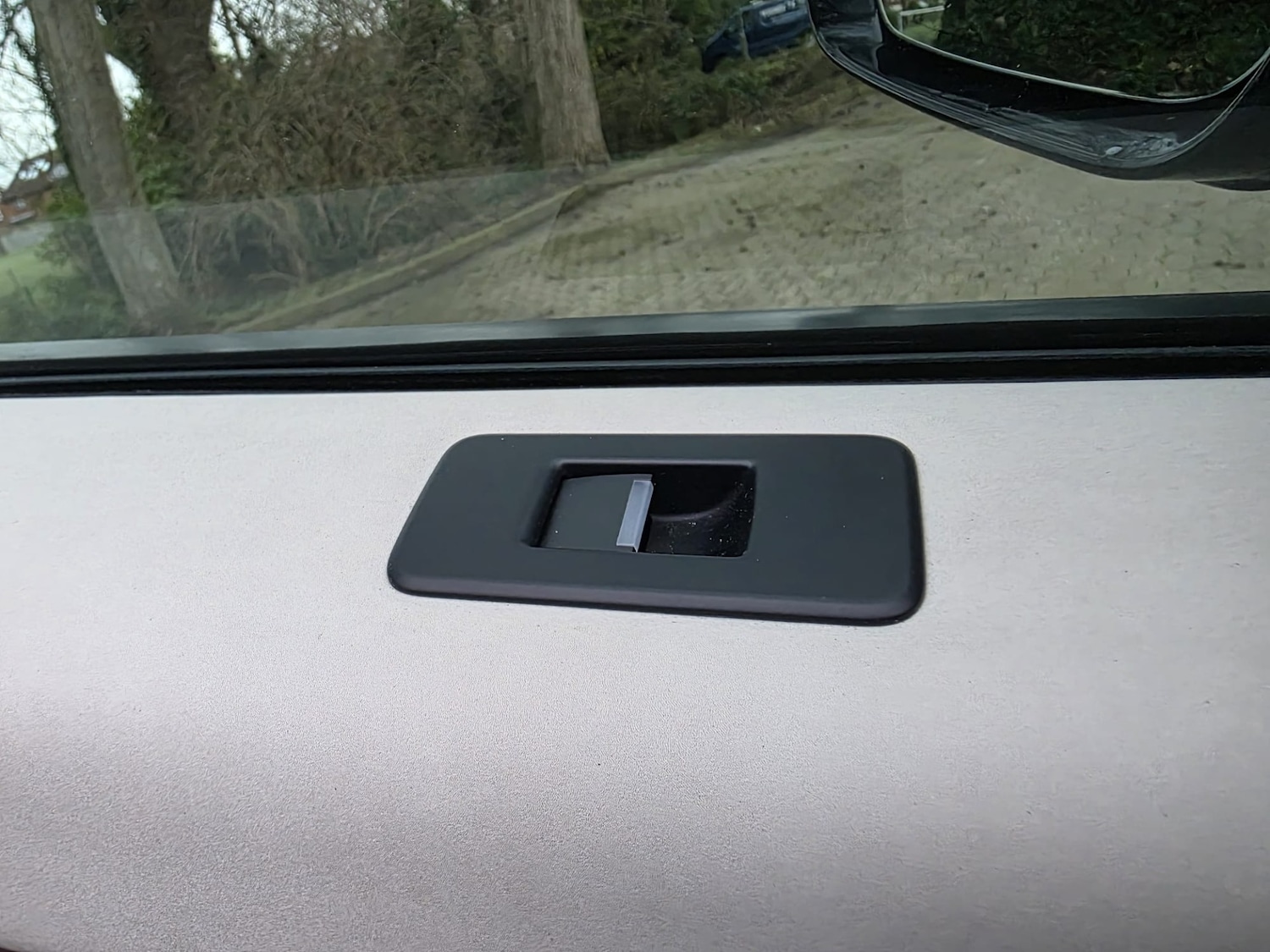 Used Land Rover Discovery 2017 for sale - 77432550: Photo 31