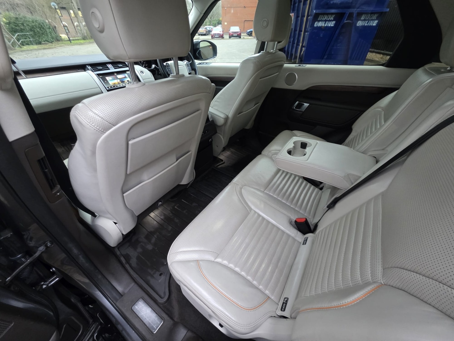 Used Land Rover Discovery 2017 for sale - 77432550: Photo 58