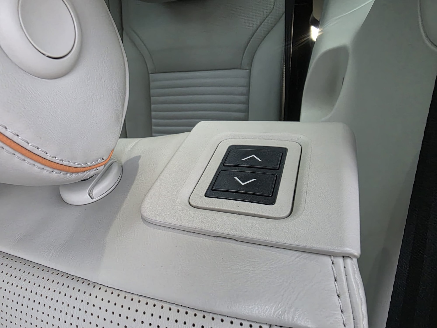 Used Land Rover Discovery 2017 for sale - 77432550: Photo 61