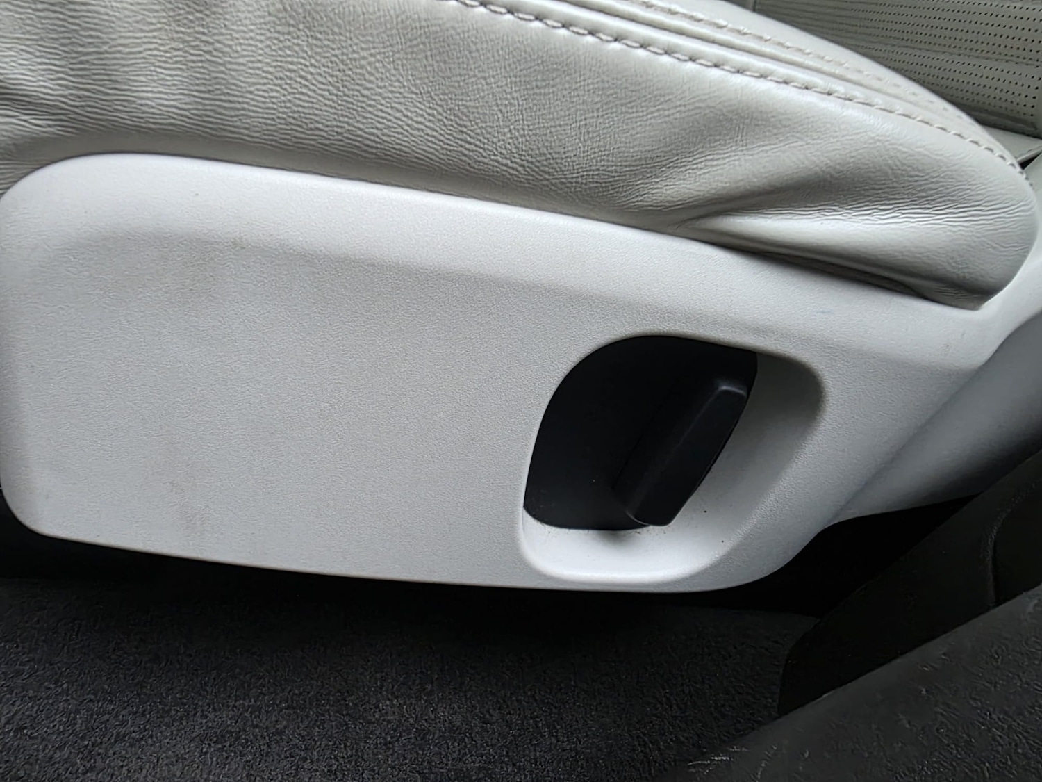 Used Land Rover Discovery 2017 for sale - 77432550: Photo 62