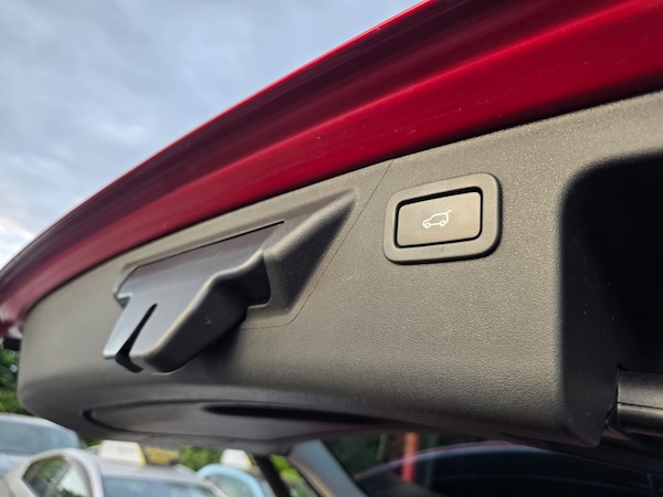 Used Land Rover Discovery Sport 2018 for sale - 75030338: Photo 19