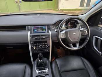 Used Land Rover Discovery Sport 2018 for sale - 75030338: Photo