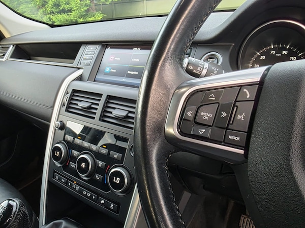 Used Land Rover Discovery Sport 2018 for sale - 75030338: Photo 38