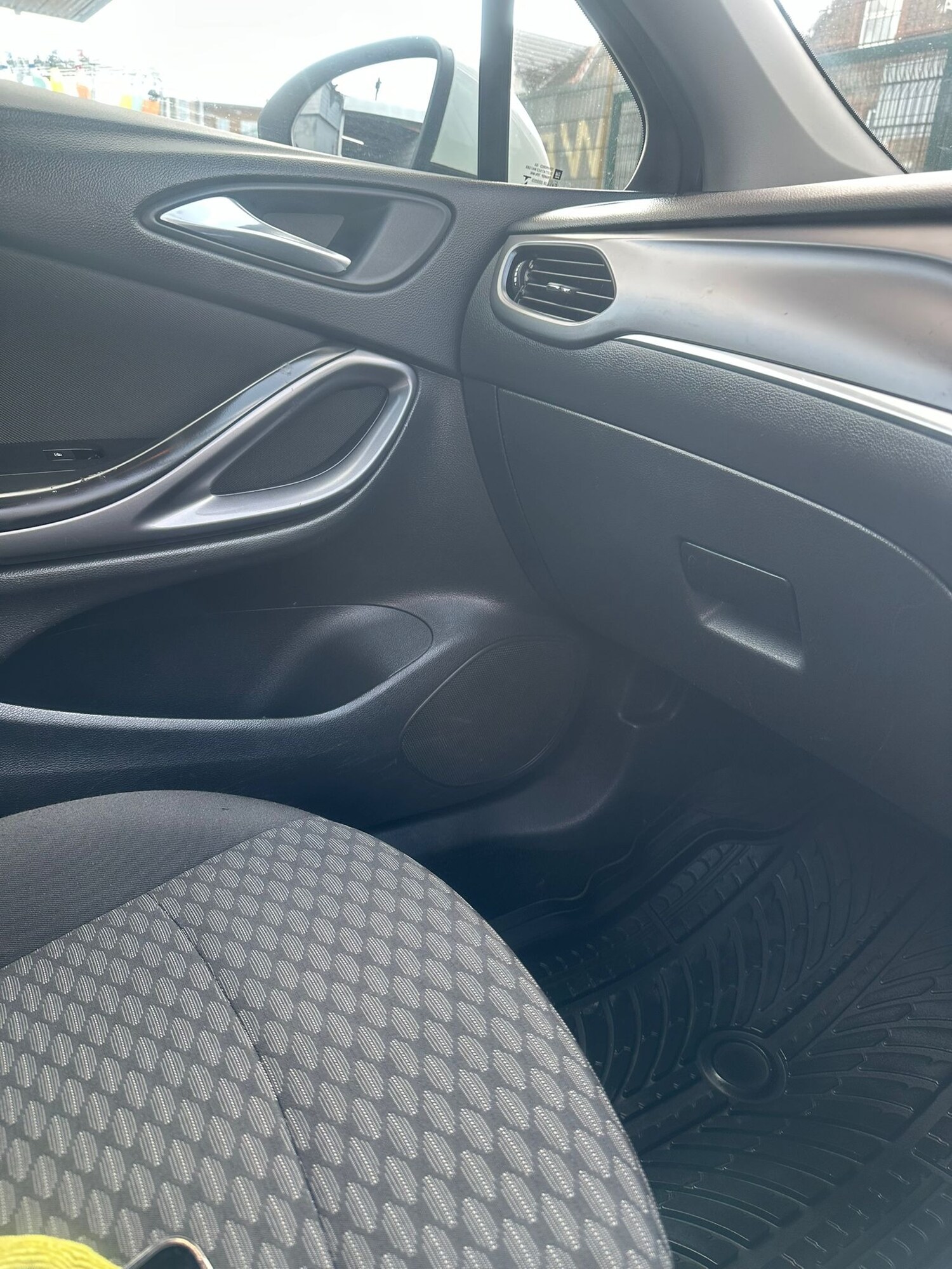 Used Vauxhall Astra 2017 for sale - 76931124: Photo 6