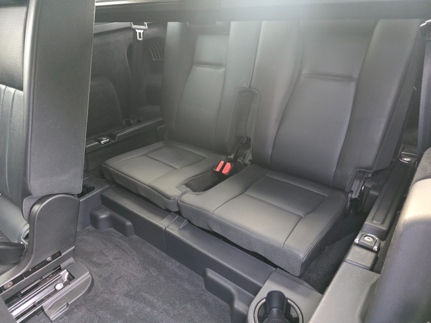 Used Land Rover Discovery Sport 2017 for sale - 76319225: Photo 11