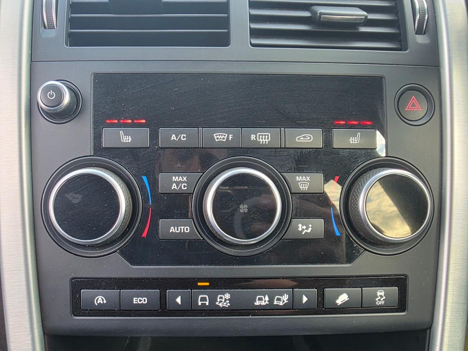 Used Land Rover Discovery Sport 2017 for sale - 76319225: Photo 30