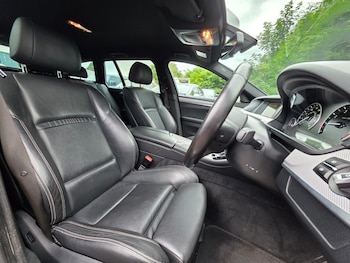 Used BMW 5 Series 2017 for sale - 75241251: Photo