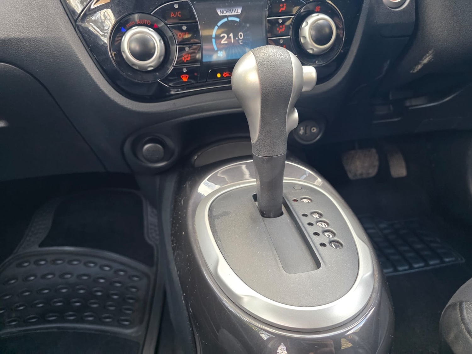 Used Nissan Juke 2019 for sale - 77248245: Photo 29