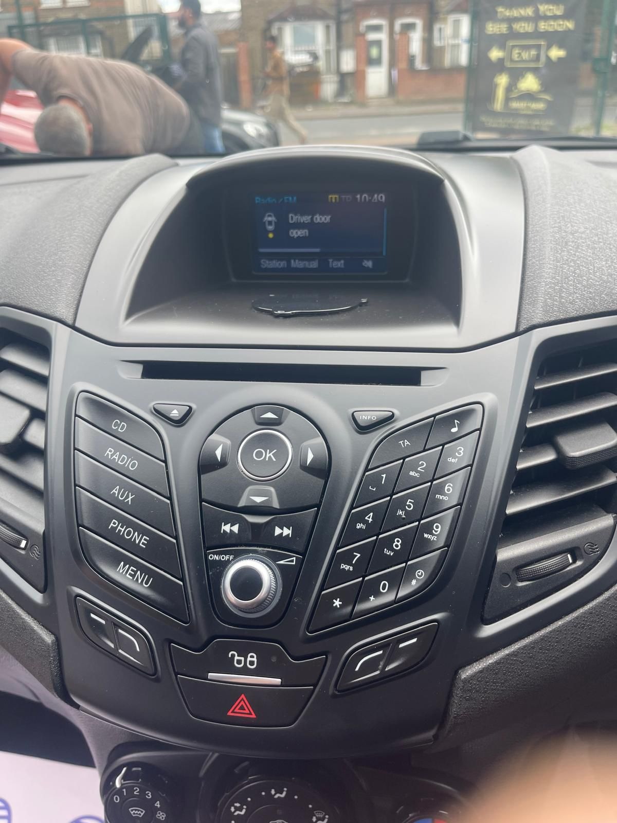 Used Ford Fiesta 2016 for sale - 76931129: Photo 19