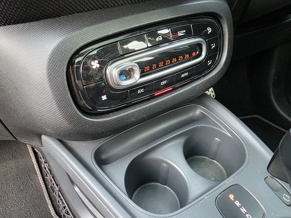 Used smart forfour 2017 for sale - 74913104: Photo 19
