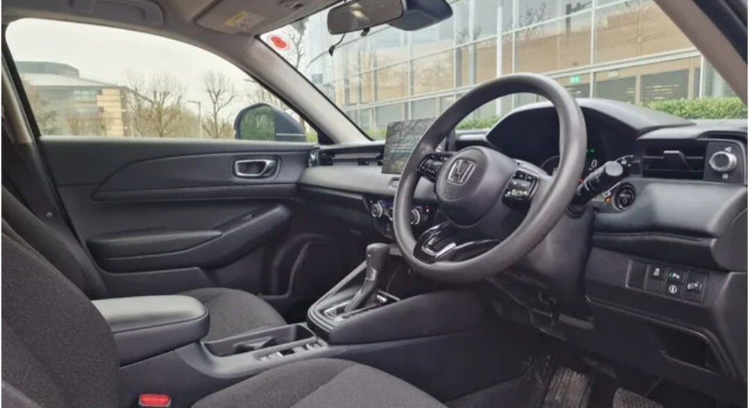 Used Honda HR-V 2023 for sale - 77682277: Photo 8