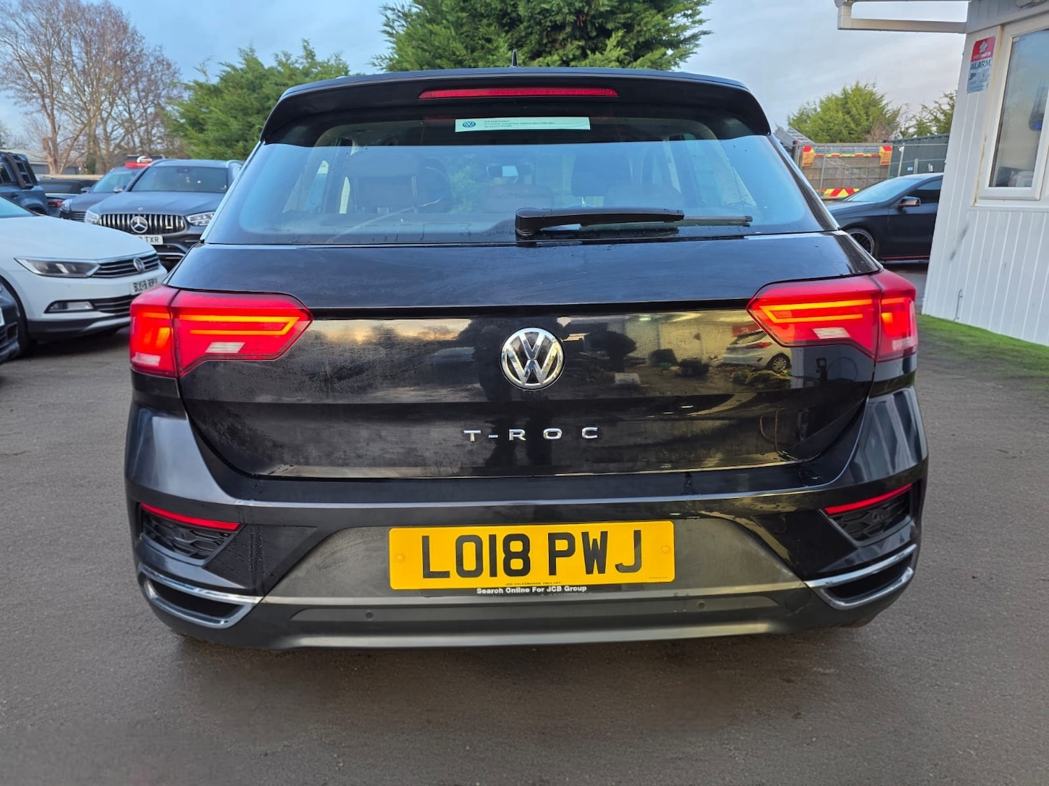 Used Volkswagen T-Roc 2018 for sale - 76935442: Photo 7