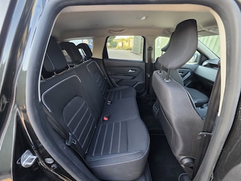 Used Dacia Duster 2024 for sale - 79105266: Photo