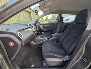 Used Nissan Qashqai 2016 for sale - 79322563: Photo