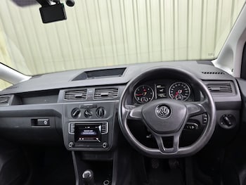 Used Volkswagen Caddy Maxi 2017 for sale - 78806909: Photo