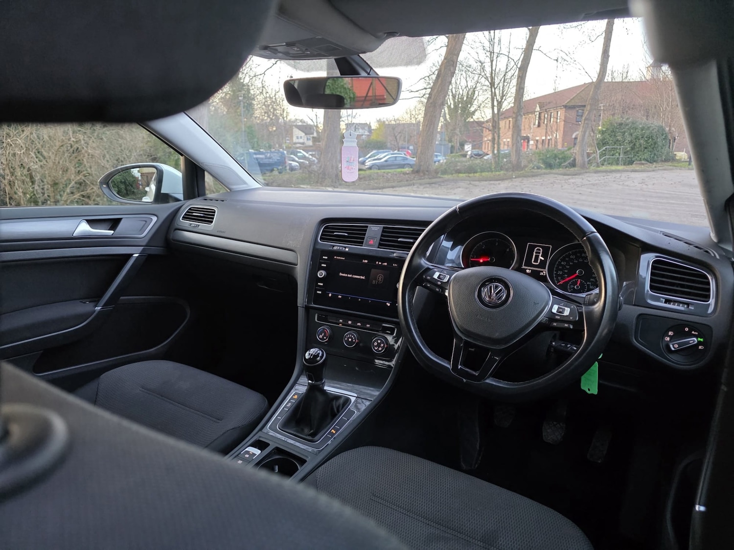 Used Volkswagen Golf 2019 for sale - 77555011: Photo 2