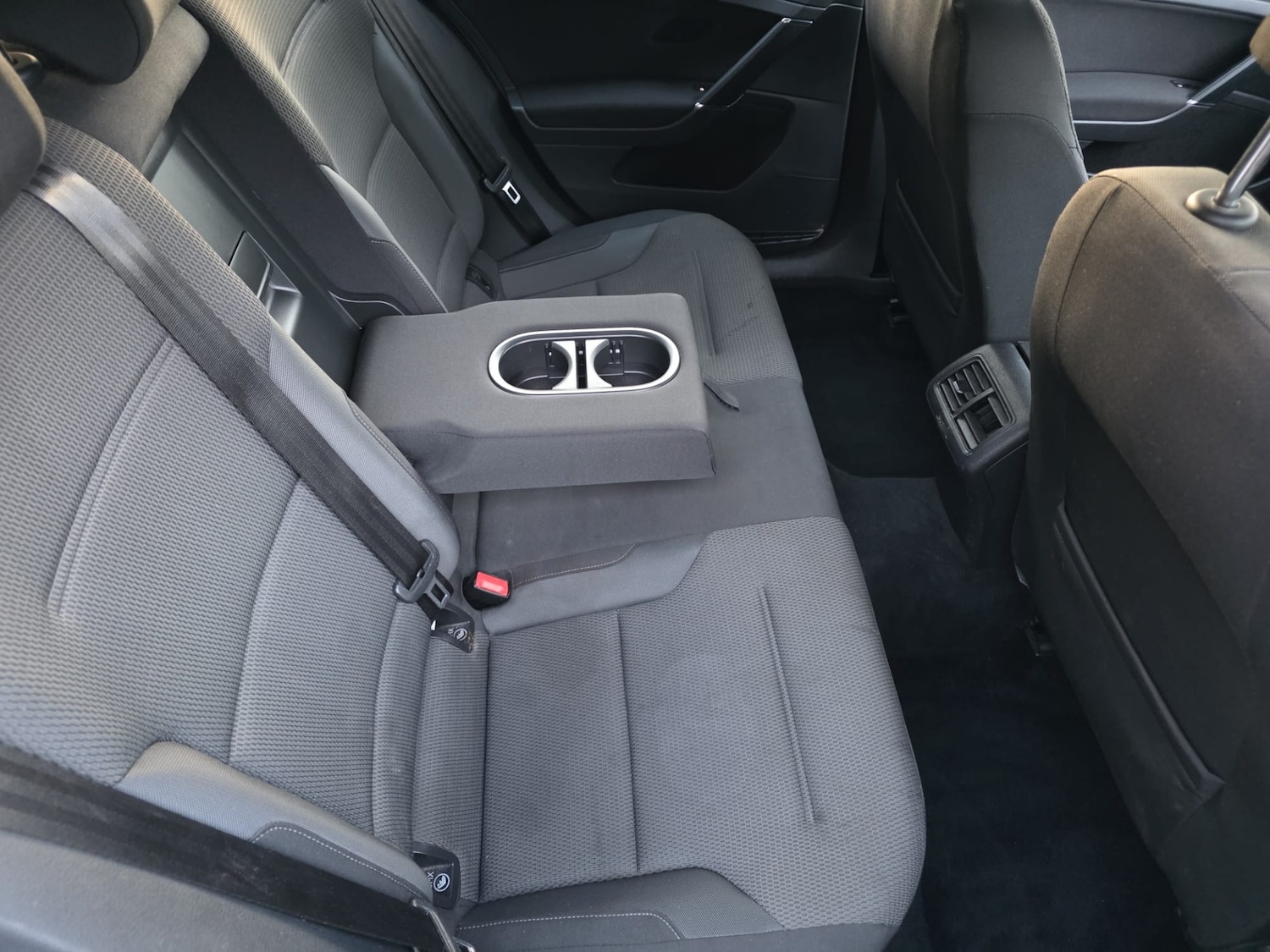 Used Volkswagen Golf 2019 for sale - 77555011: Photo 38