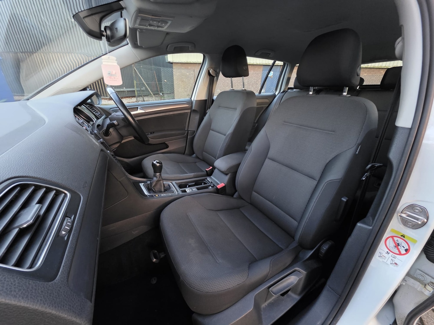 Used Volkswagen Golf 2019 for sale - 77555011: Photo 6