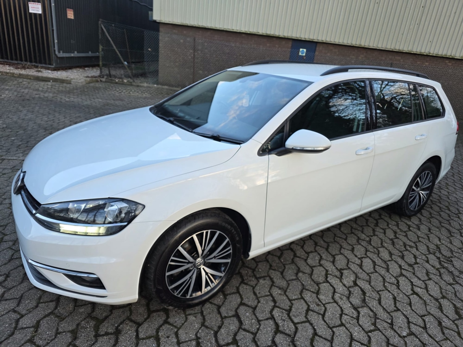 Used Volkswagen Golf 2019 for sale - 77555011: Photo 69