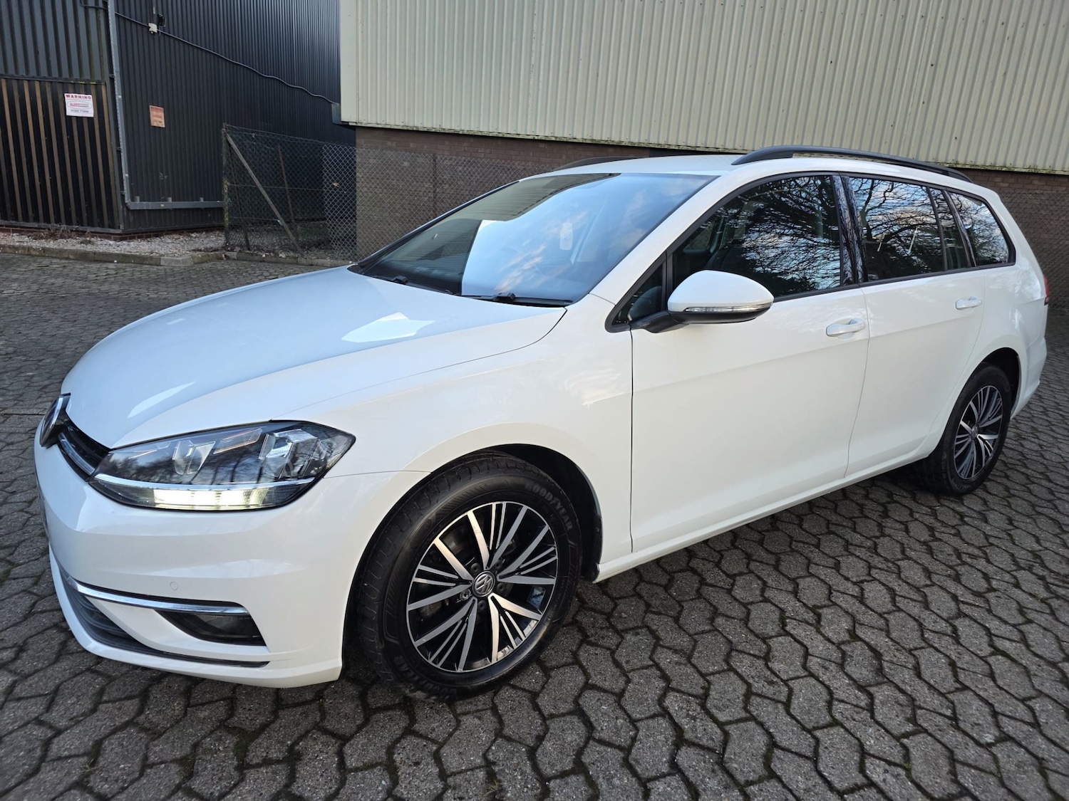 Used Volkswagen Golf 2019 for sale - 77555011: Photo 70