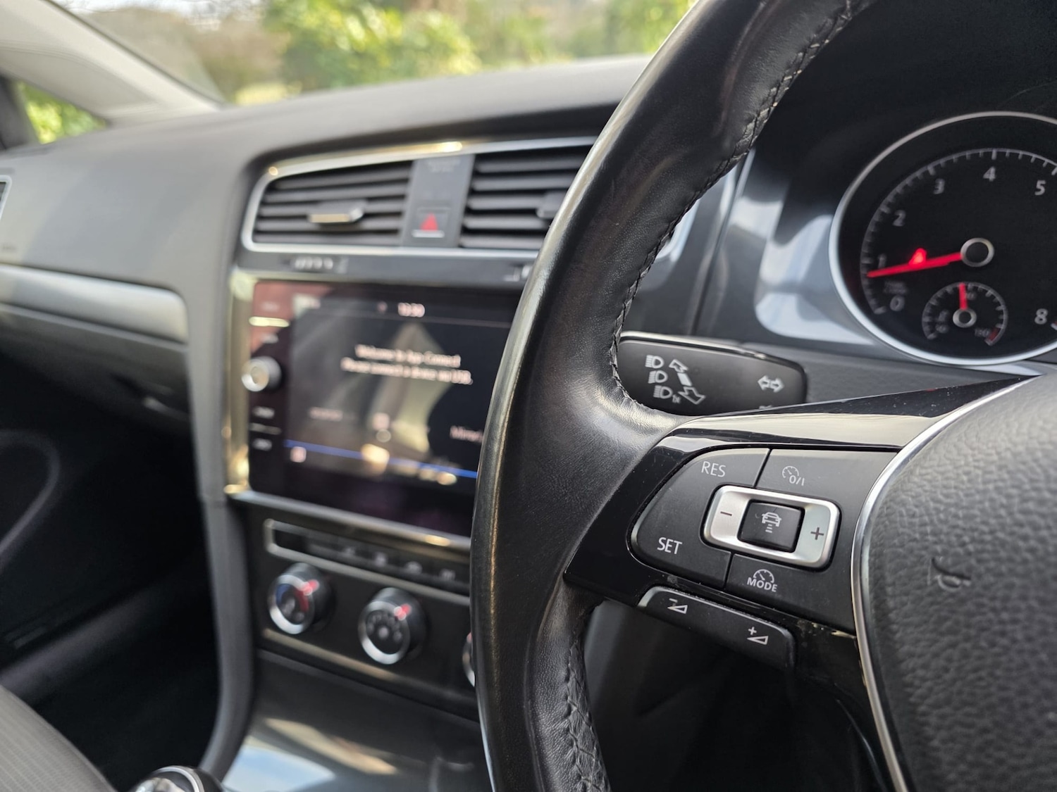 Used Volkswagen Golf 2018 for sale - 77055934: Photo 12