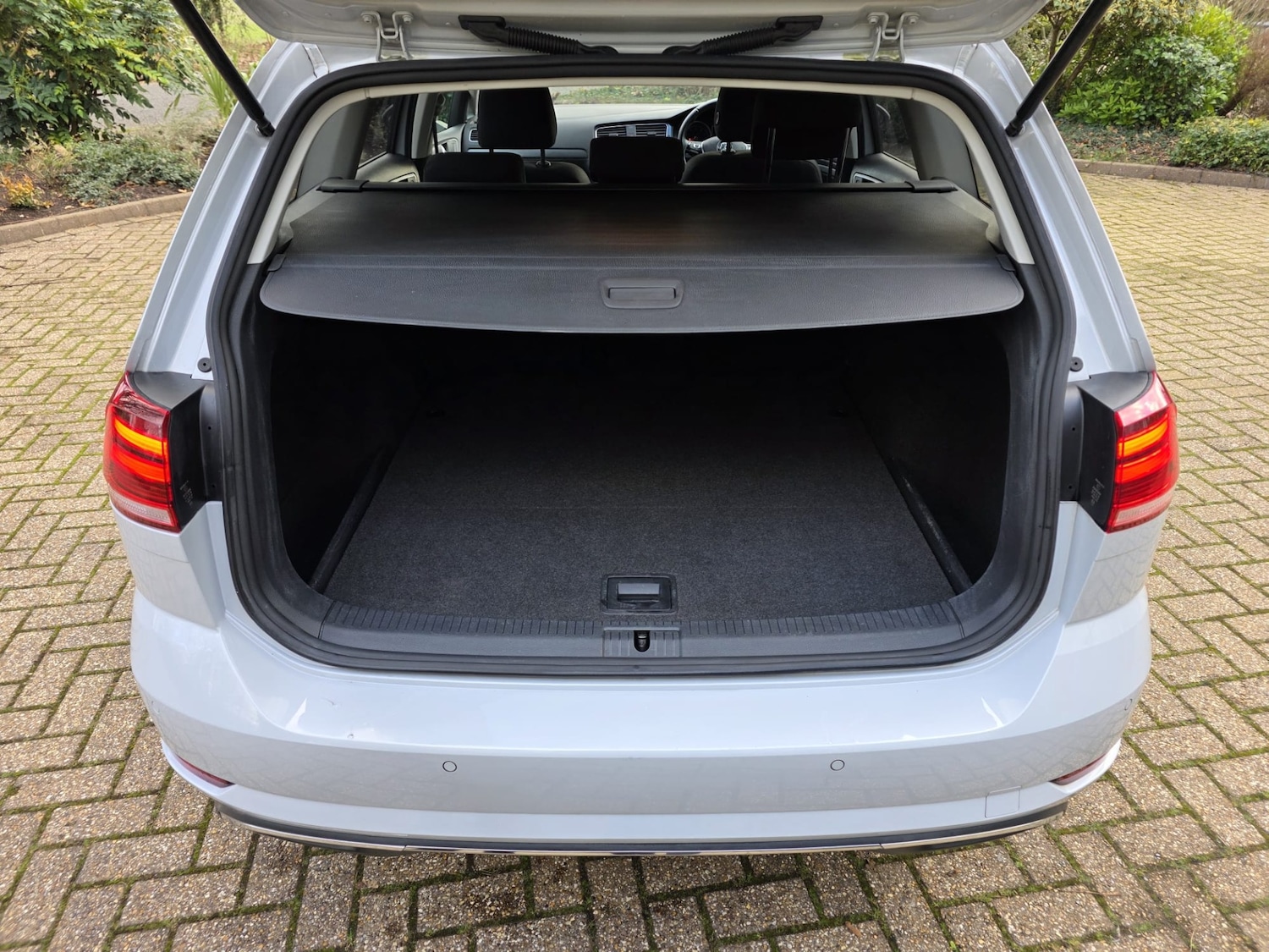 Used Volkswagen Golf 2018 for sale - 77055934: Photo 33