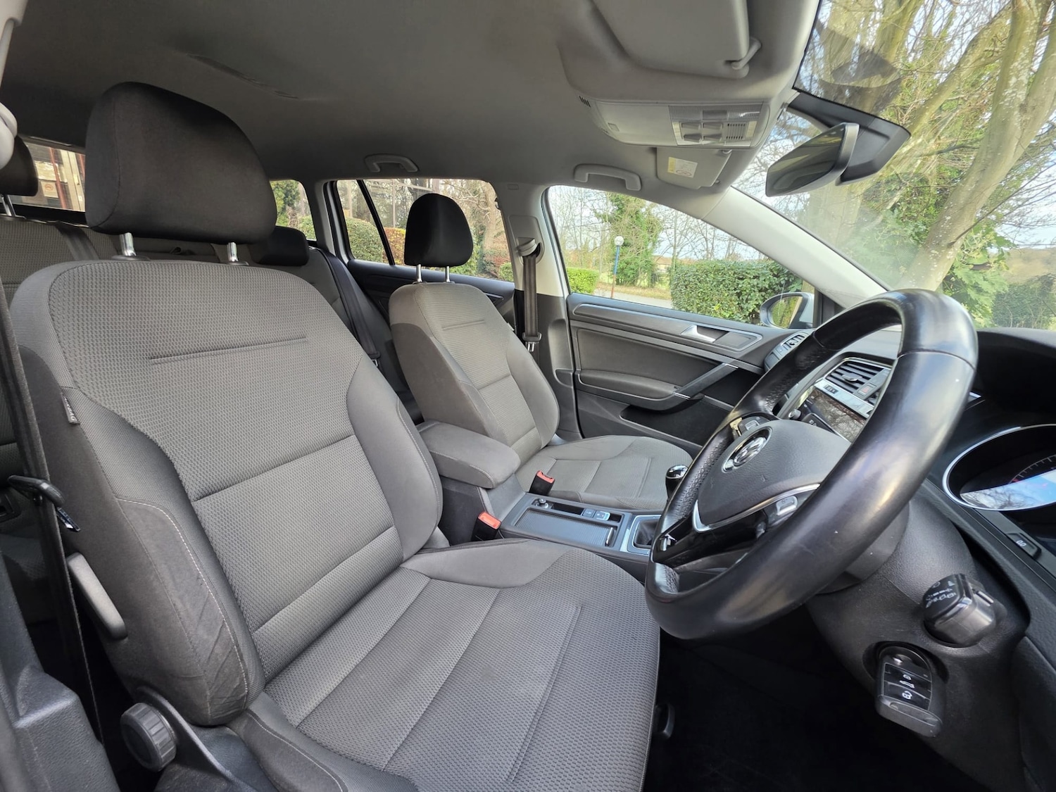 Used Volkswagen Golf 2018 for sale - 77055934: Photo 4