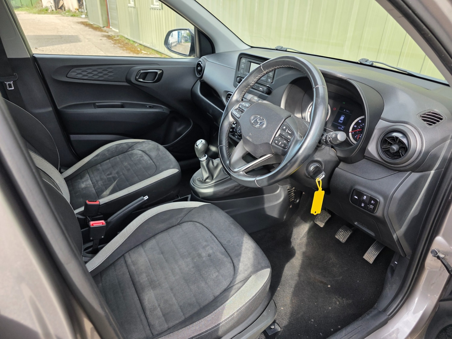 Used Hyundai i10 2020 for sale - 78107002: Photo 2