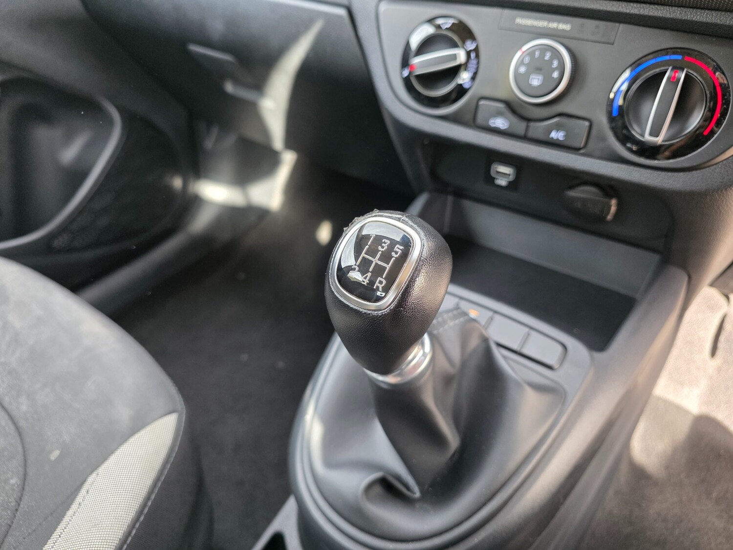 Used Hyundai i10 2020 for sale - 78107002: Photo 23