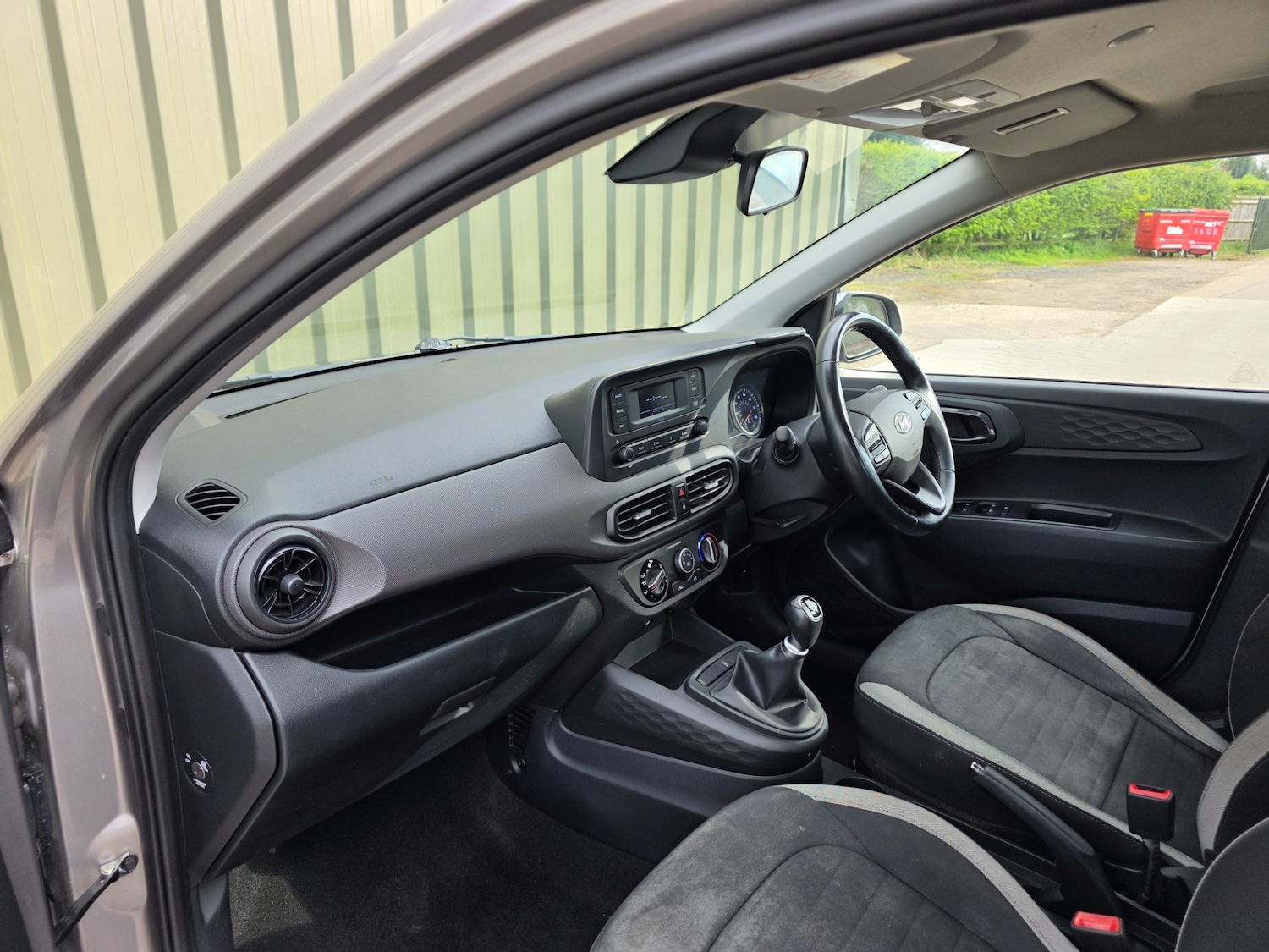 Used Hyundai i10 2020 for sale - 78107002: Photo 30