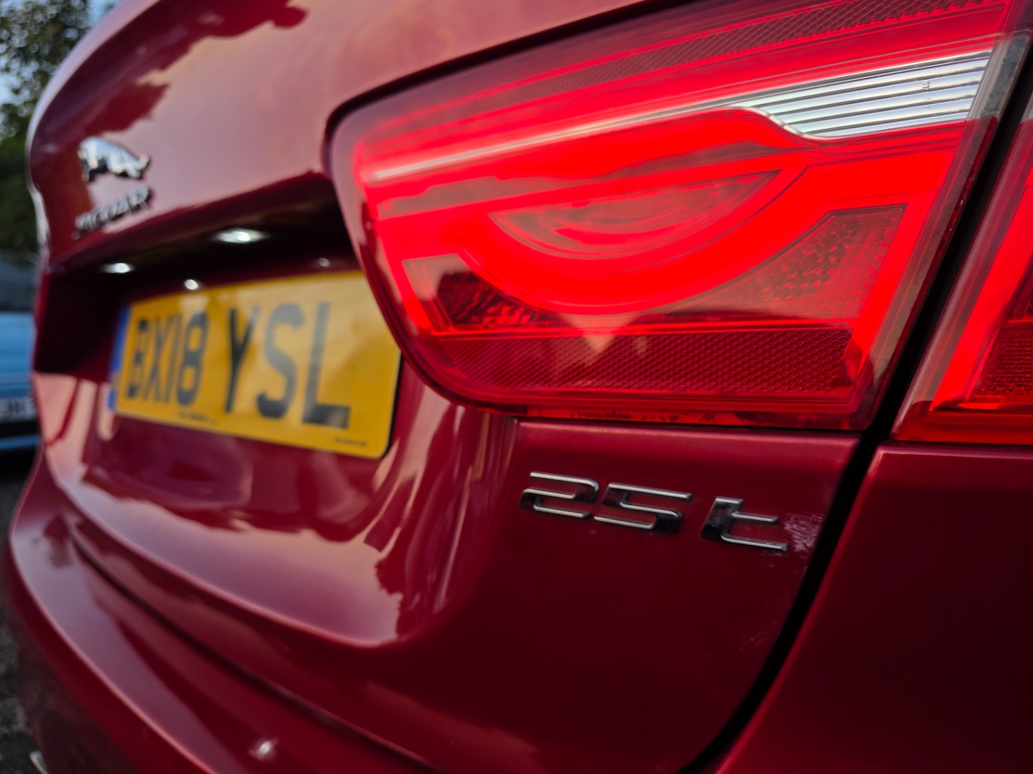 Used Jaguar XE 2018 for sale - 76402943: Photo 15