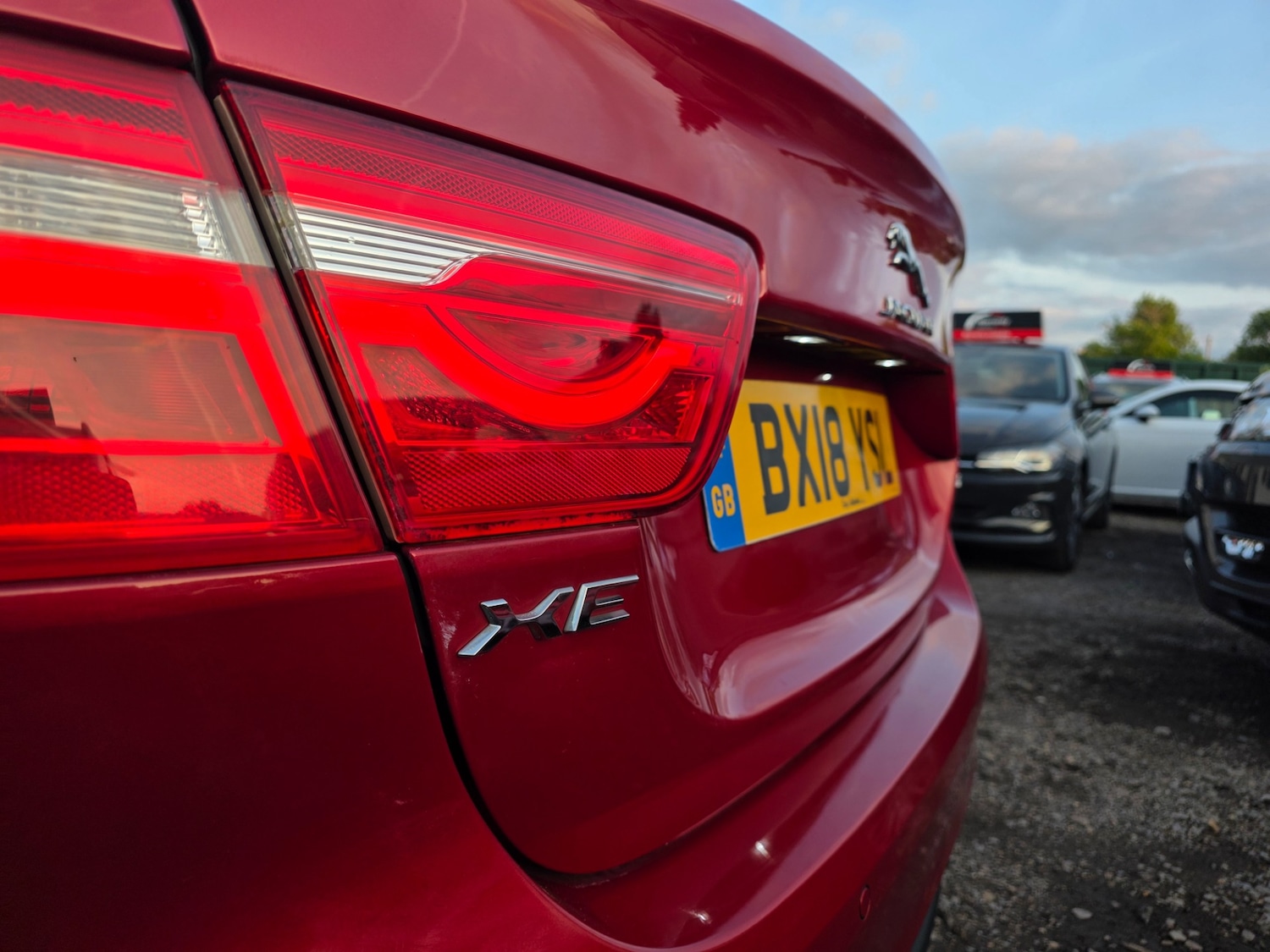 Used Jaguar XE 2018 for sale - 76402943: Photo 17