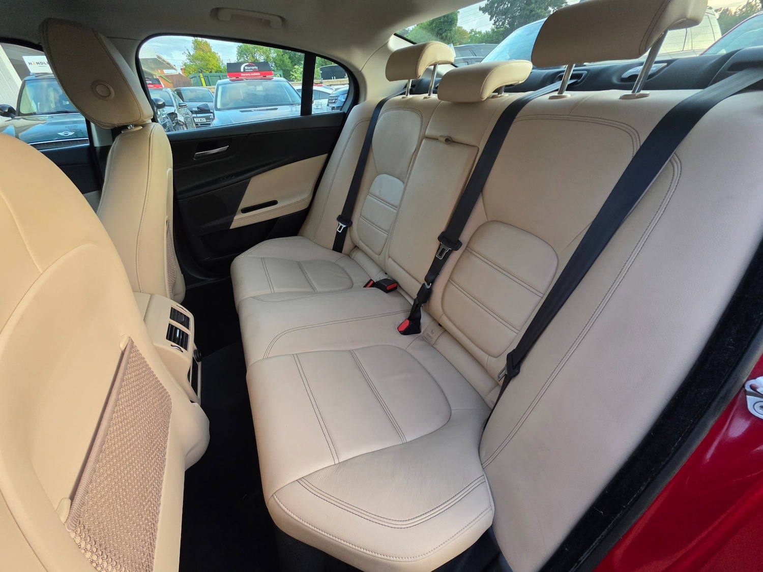 Used Jaguar XE 2018 for sale - 76402943: Photo 26